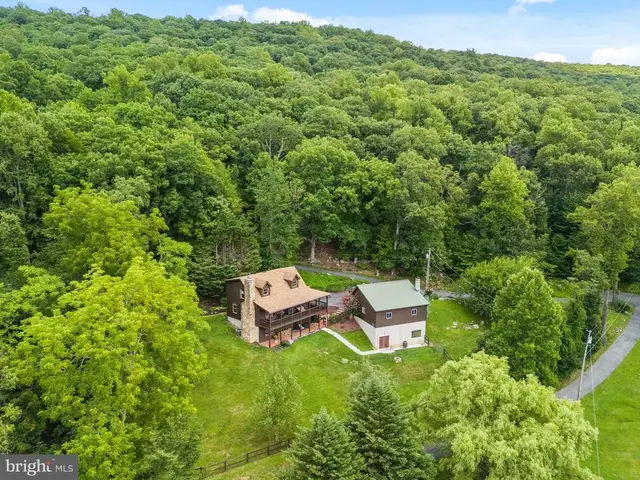 9124 Hawbottom Rd, Middletown