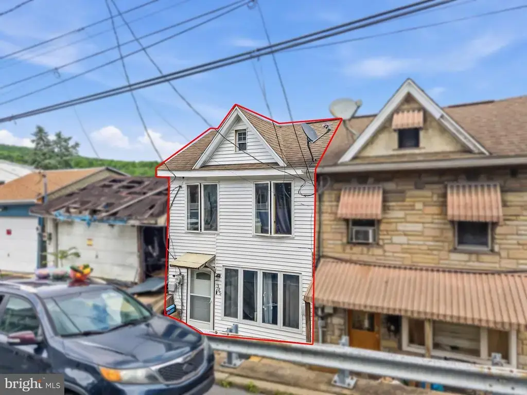305 W Washington St, TAMAQUA