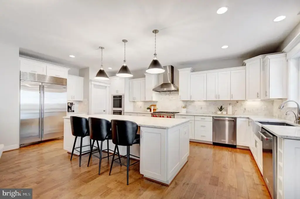 3512 N Pocomoke St, ARLINGTON