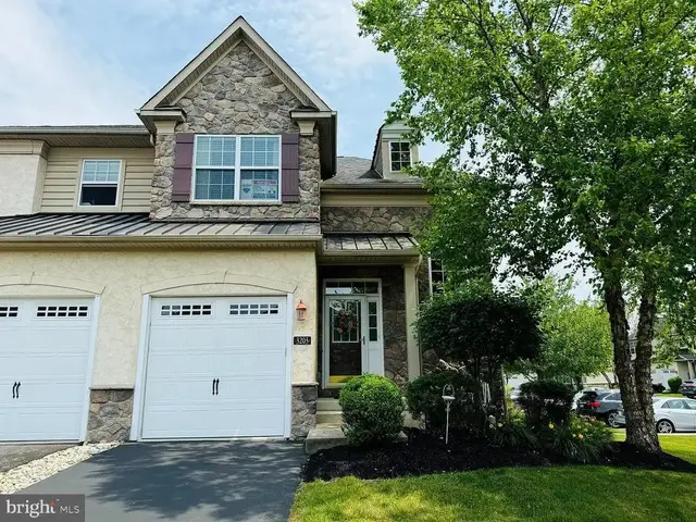 3203 Whisper Ln #128, Furlong