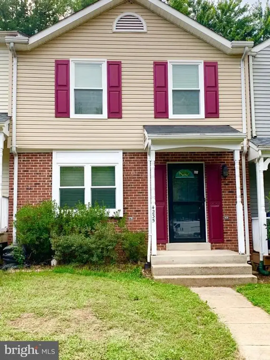 4235 Gibson Ct, WOODBRIDGE