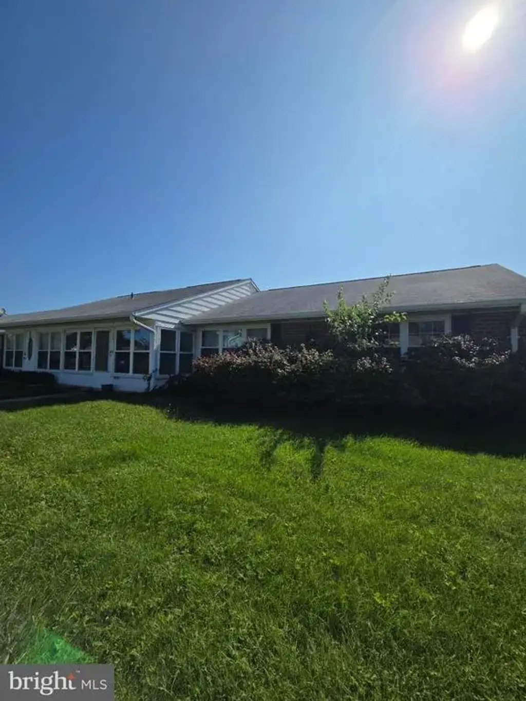 1198 Shetland Dr, LAKEWOOD