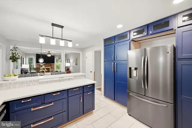 500 Fairfax Ln, Herndon