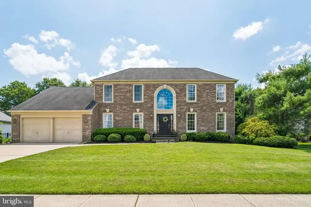 25 Periwinkle Dr, MOUNT LAUREL