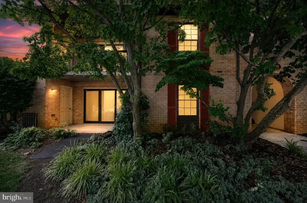 1311 Eagles Ridge Dr #11, CHESTERBROOK