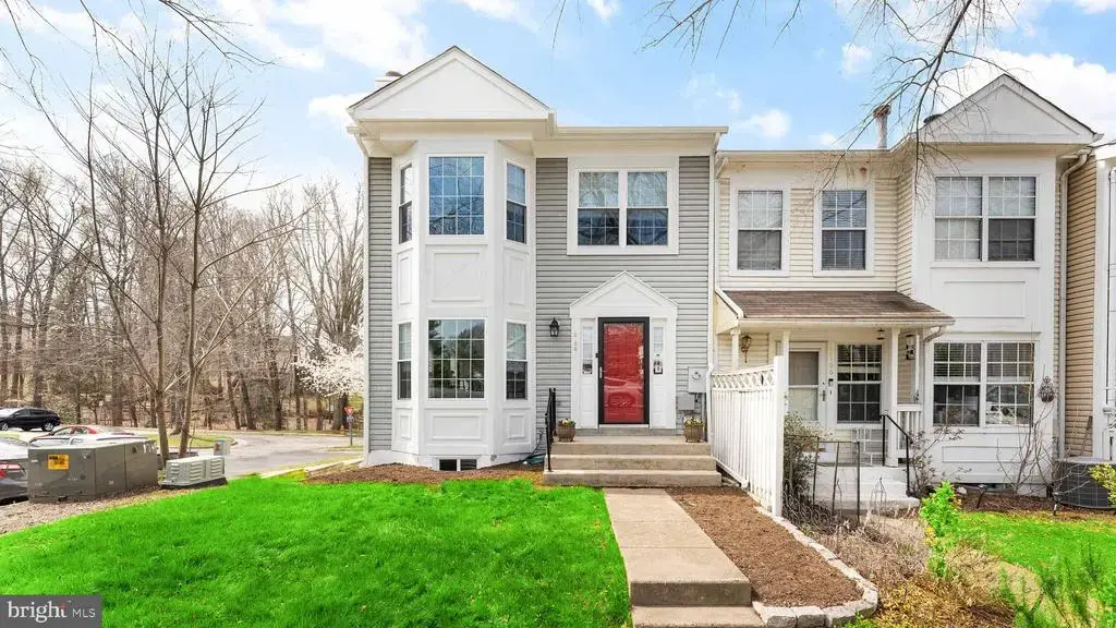 12168 Springwoods Dr, WOODBRIDGE