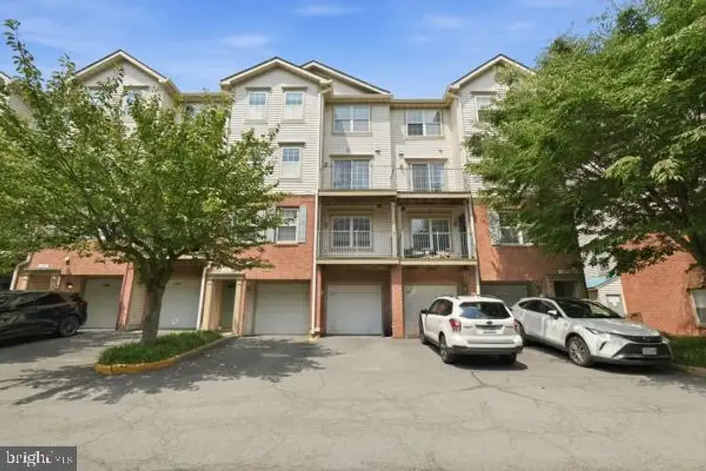 11876 Breton Ct #11a, RESTON