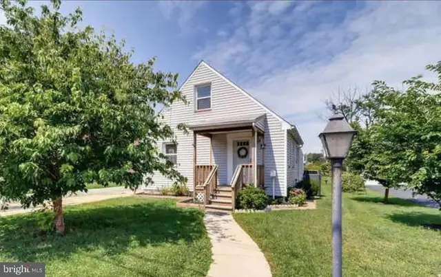 12 Hampton Rd, Linthicum Heights