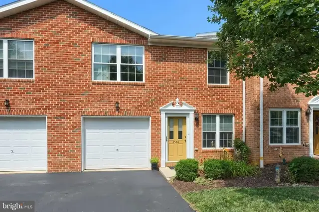 3581 Mark Dr #3581, York