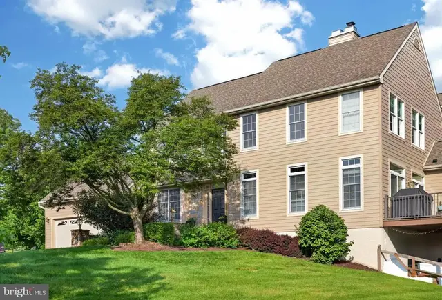 1307 Circle Dr, West Chester