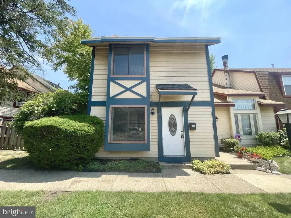 1 Dover Ct, CLEMENTON