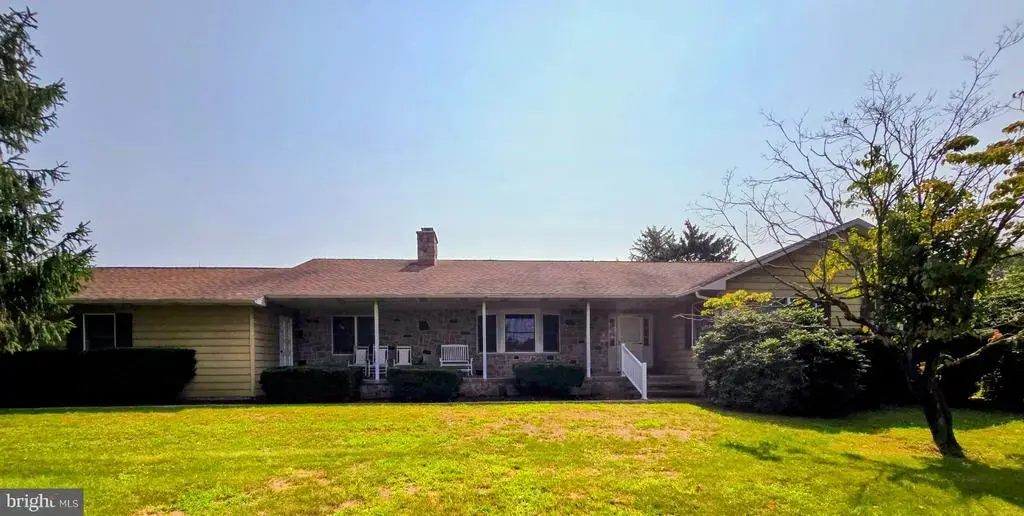135 Hancock Ln, WESTAMPTON TWP
