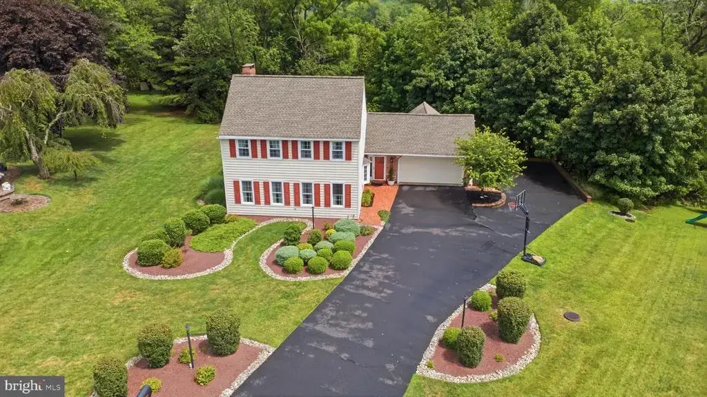 113 Hayhurst Ct, HOLLAND