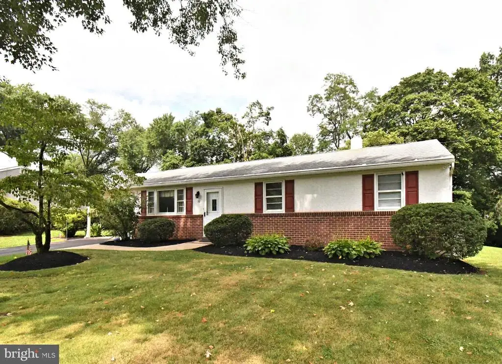 112 Pennapacker Rd, COLLEGEVILLE