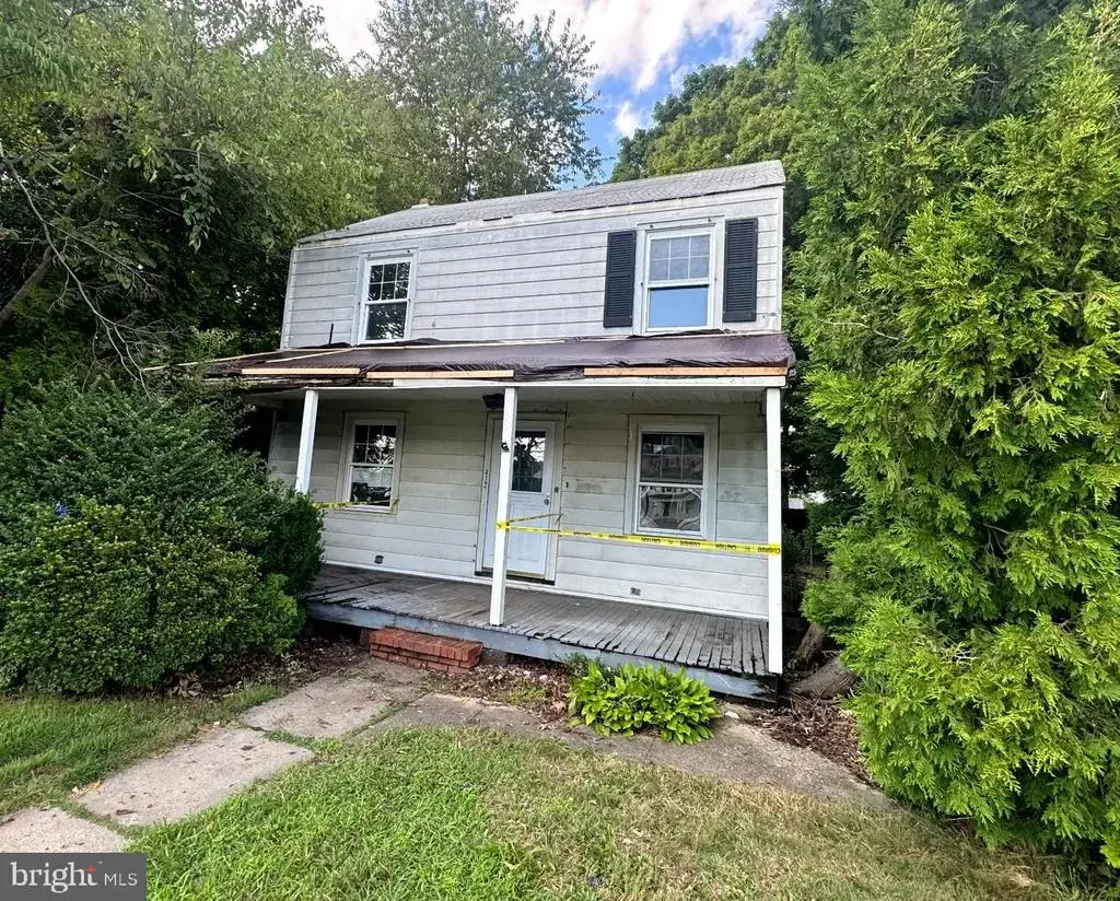 472 Connecticut Ave, HAMILTON