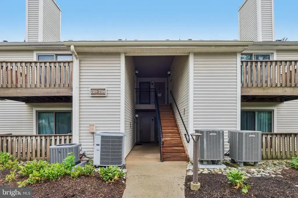 2303 Aspen Dr, PLAINSBORO
