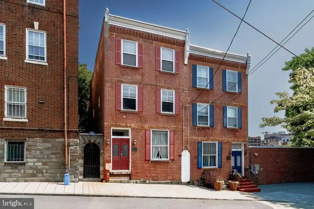 307 W 5th St, Wilmington