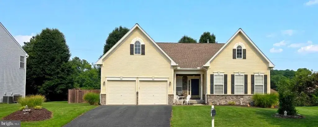 417 Osprey Cir, CAMBRIDGE