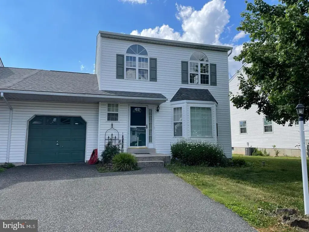 131 Merion Dr, ROYERSFORD