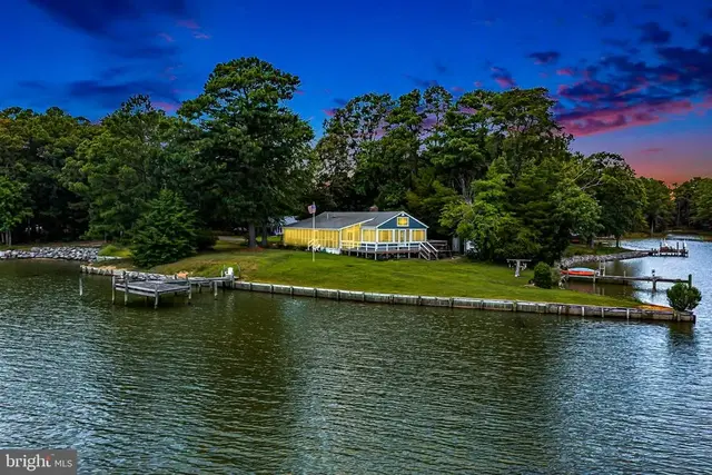 105 Washington Cir, Kinsale