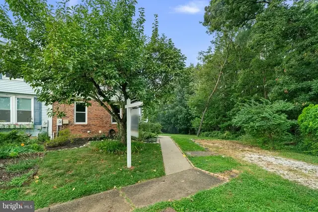 40 Towns Ct, Rosedale