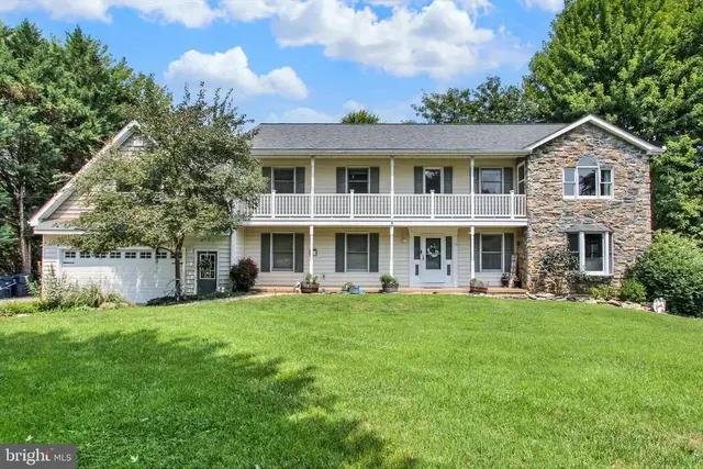 875 Mount Carmel Rd, Orrtanna