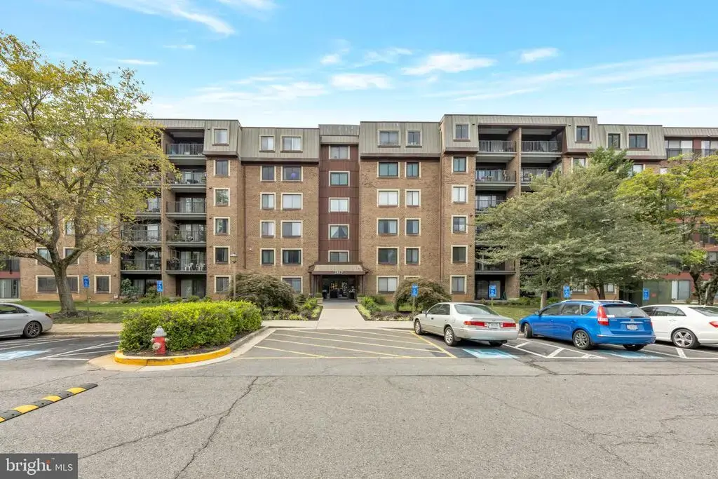 2817 Jermantown Rd #105, OAKTON