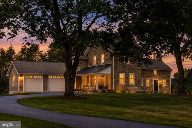 1102 Dulaney Gate Cir, Cockeysville