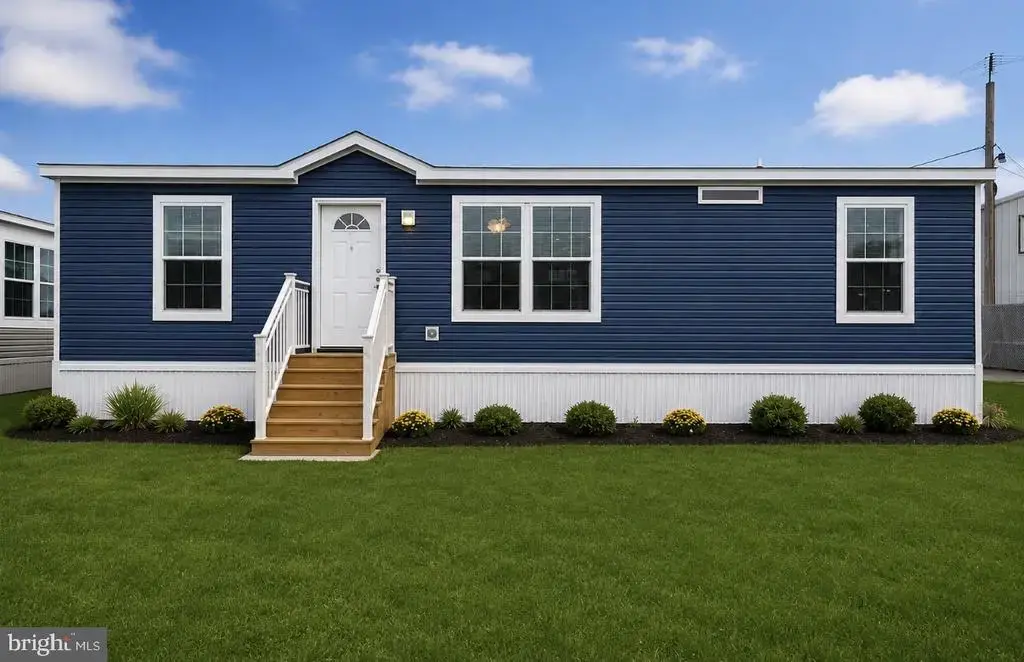 3327 Main St #8, CONESTOGA