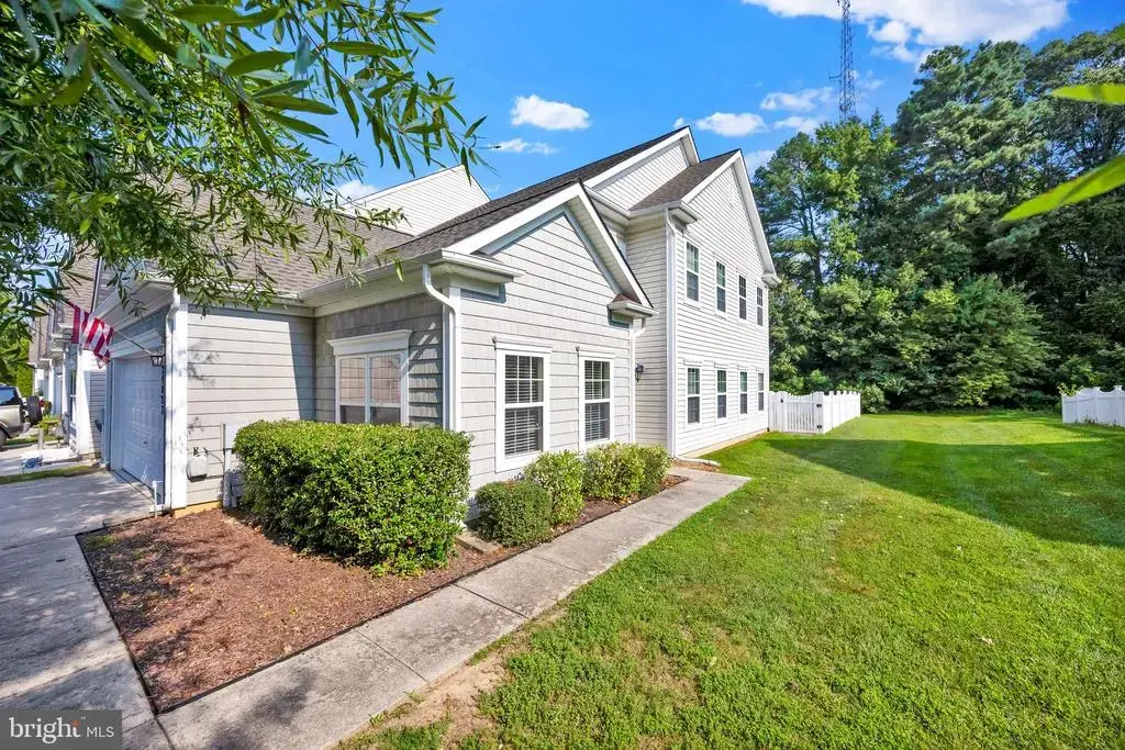 29027 Superior Cir, EASTON