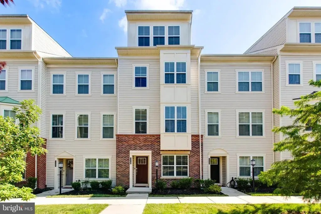 7110 Druce Way, HANOVER