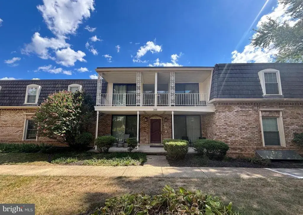 3115 Patrick Henry Dr #531, FALLS CHURCH