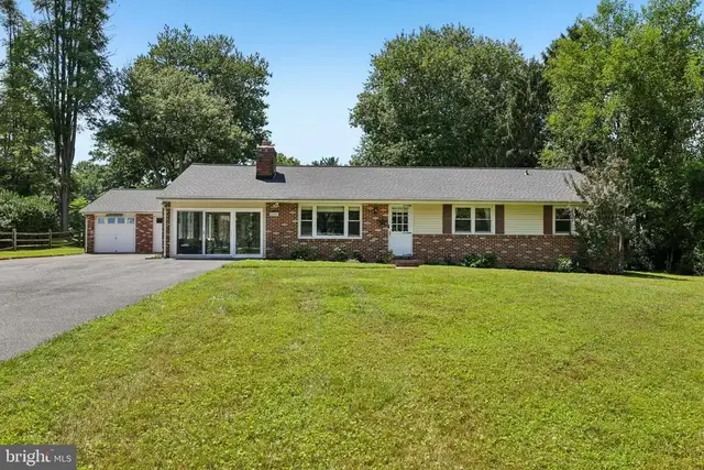 2806 Pinewick Rd, Ellicott City