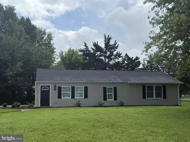 2022 Horsepond Rd, Dover