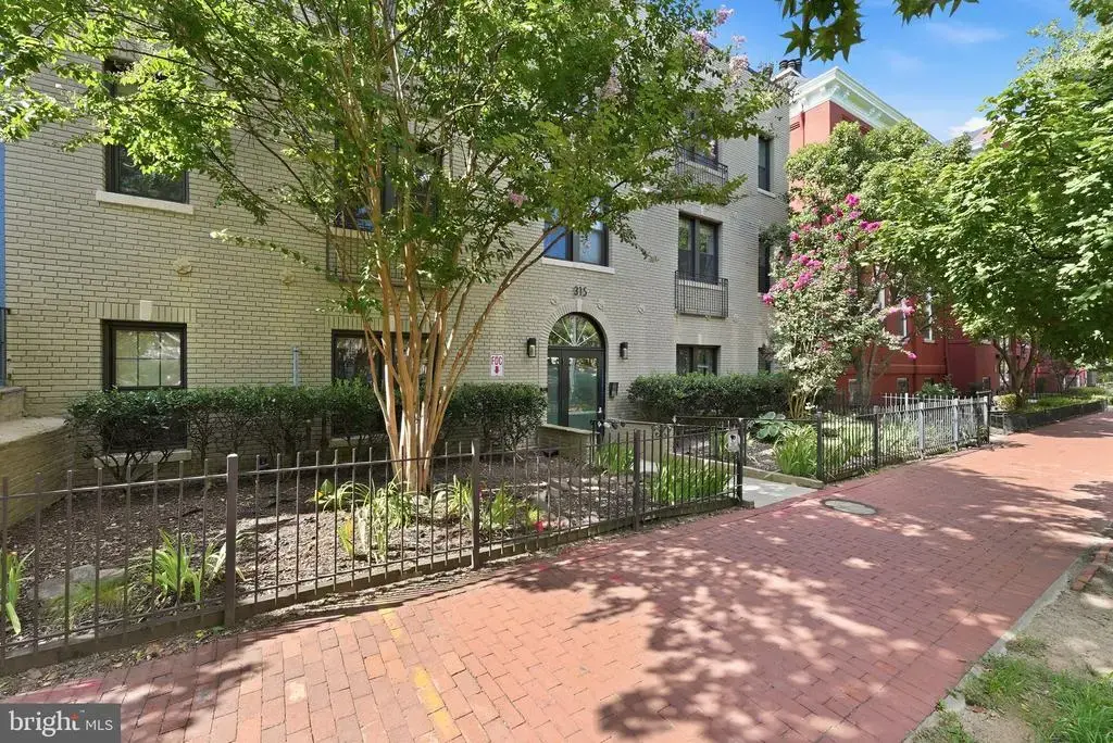315 G St Ne #306, WASHINGTON