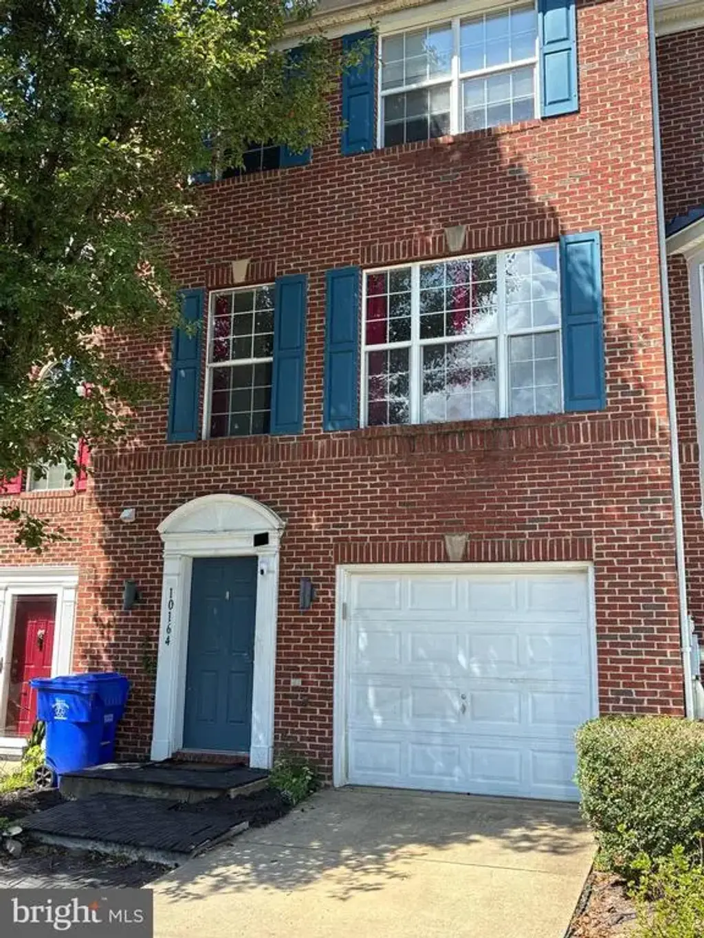 10164 Tree Frog Pl, WHITE PLAINS