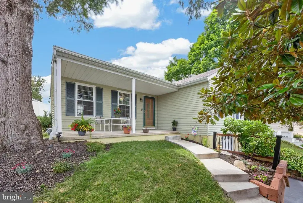 14 Windemere Ct, DOWNINGTOWN