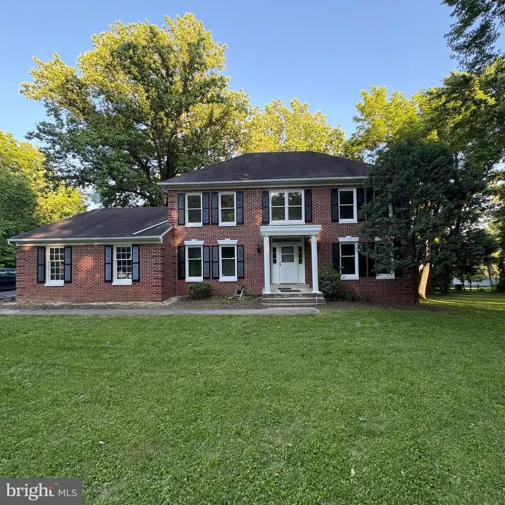 3502 Holly Rd, ANNANDALE