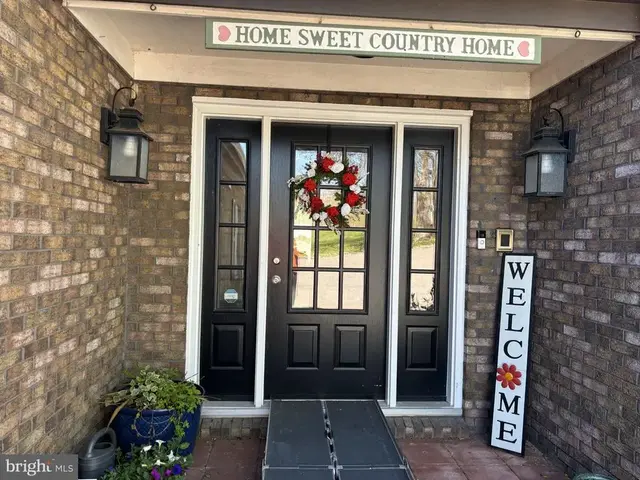 4187 Solomons Island Rd, Harwood