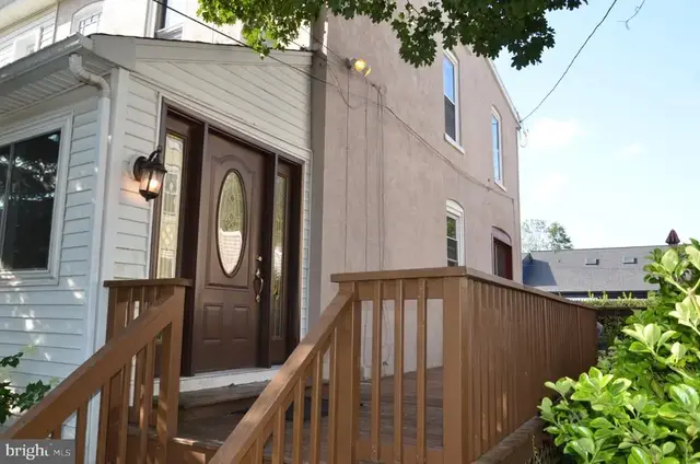 413 E Lincoln St, Media