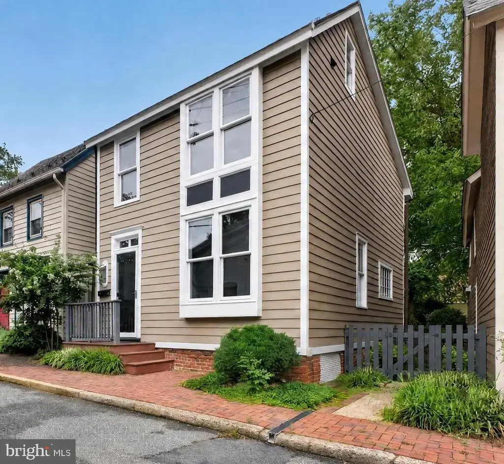 104 Church Aly, CHESTERTOWN