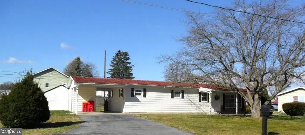301 Tichy Dr, MOUNT HOLLY SPRINGS