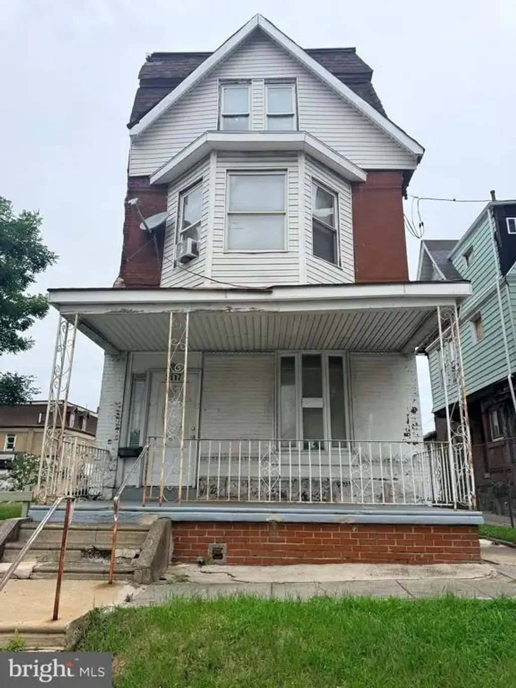 2117 W Hunting Park Ave, PHILADELPHIA