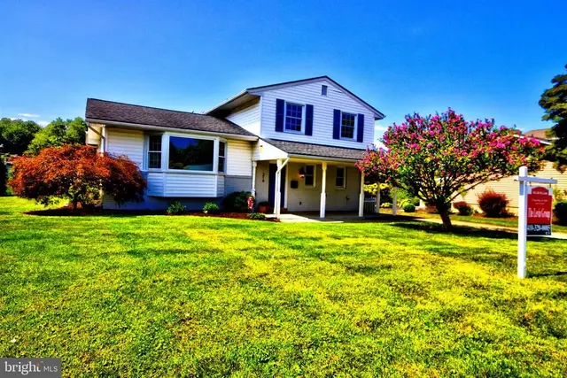 214 Brackenwood Ct, Lutherville Timonium