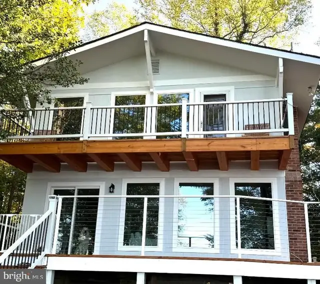 1387 N Independence Dr, Montross