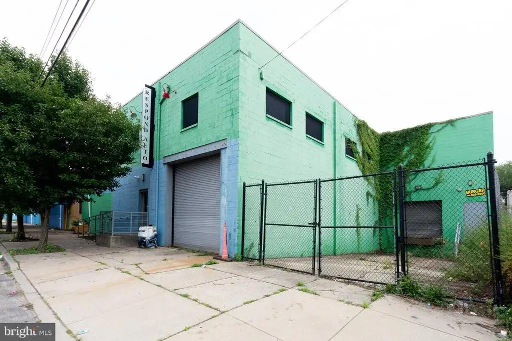 925 N 8th St, CAMDEN