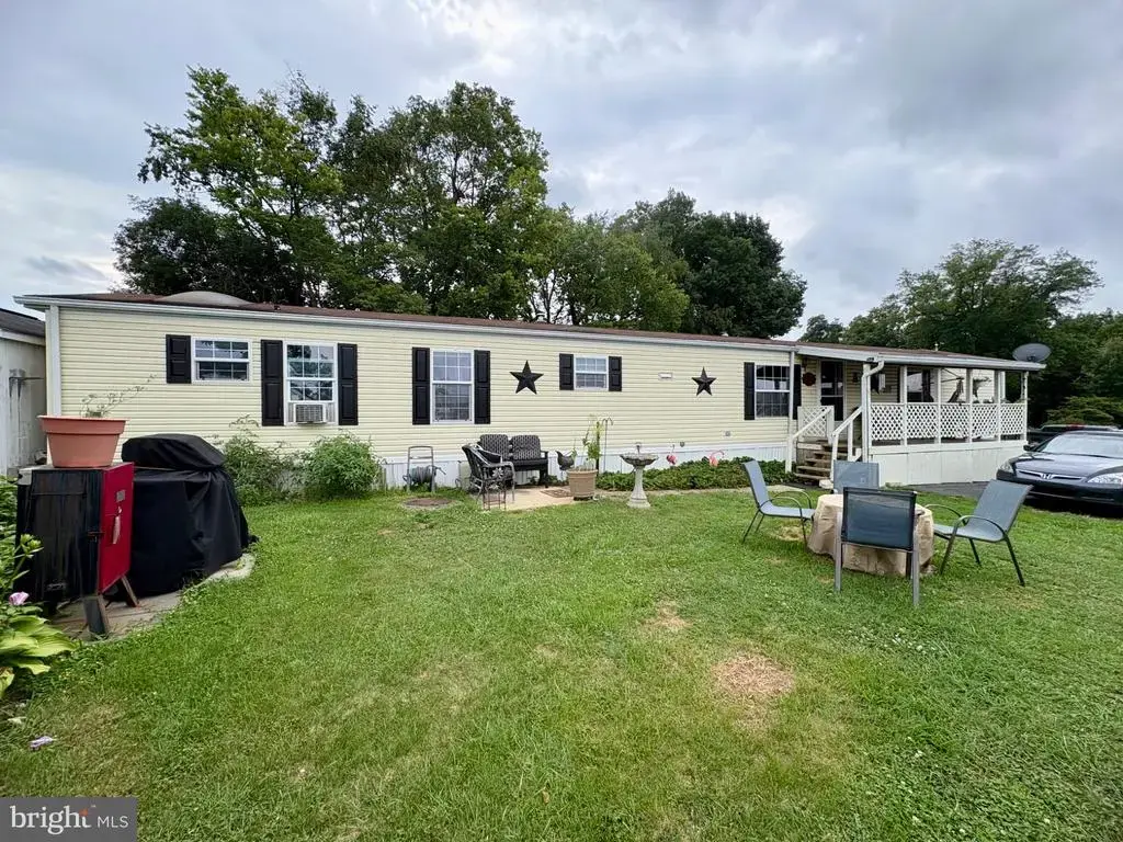 20 Circle Dr, COLUMBIA