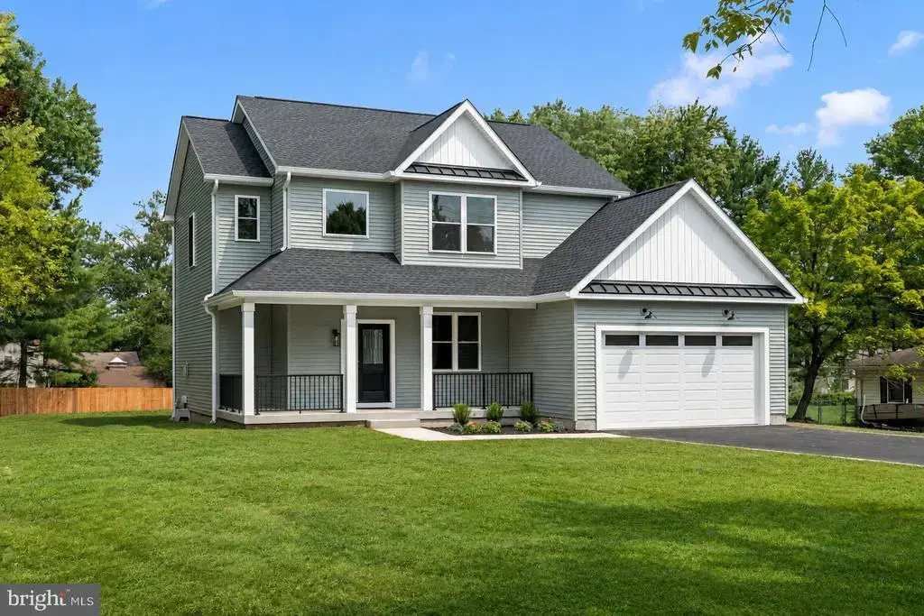 307 Washington Crossing Pennington Rd, TITUSVILLE