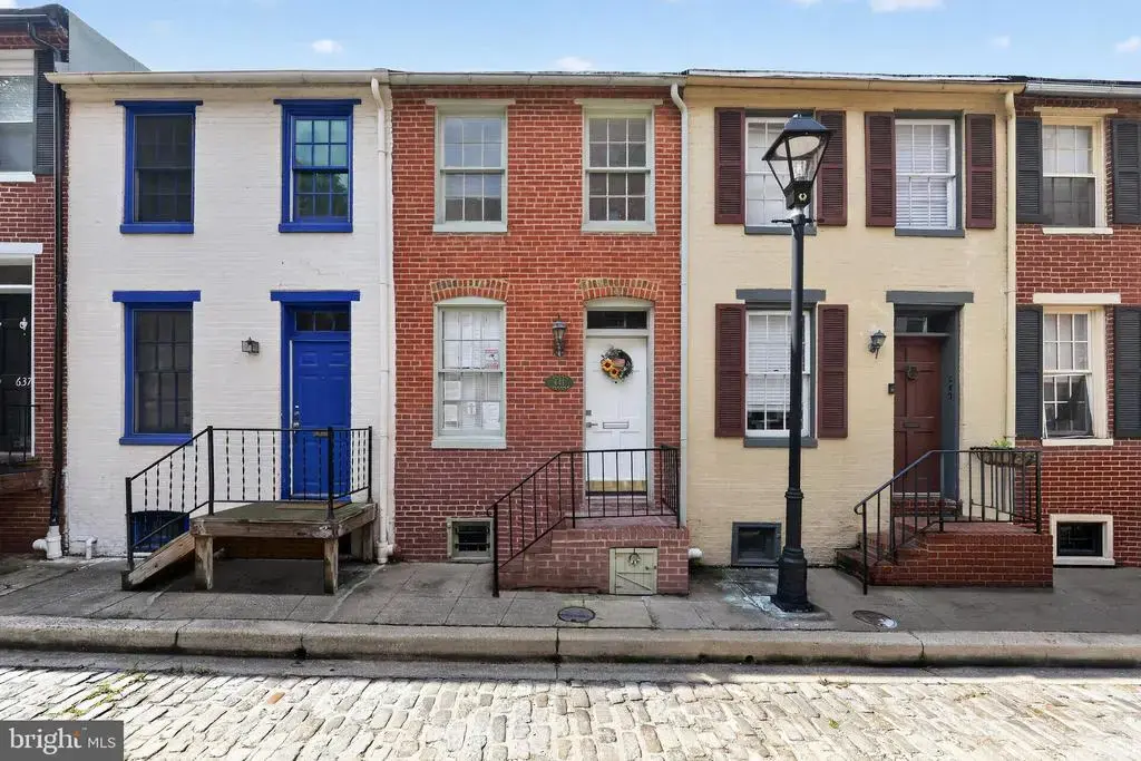 641 Dover St, BALTIMORE