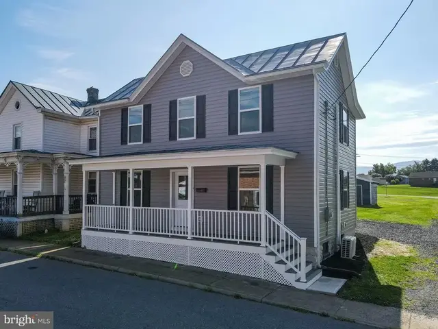 11 Bristol Ave, Luray